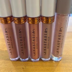 Anastasia Beverly Hills Liquid Lipstick set of 4 and Lip Gloss